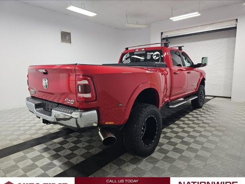 Used 2021 RAM 3500 Limited image 2