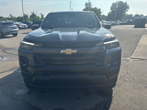 Used 2023 Chevrolet Colorado LT w/ LT Convenience Package III AWD/4WD image 8