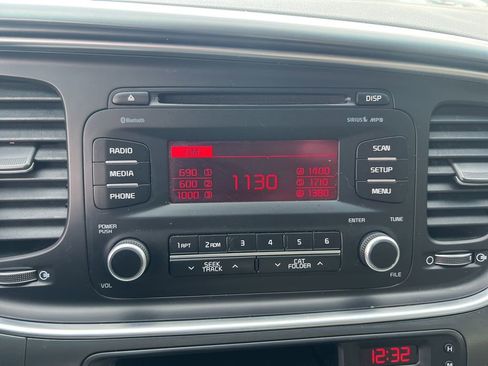 Used 2015 Kia Optima LX image 50