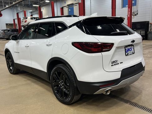 Used 2024 Chevrolet Blazer LT w/ Sound & Technology Package image 2