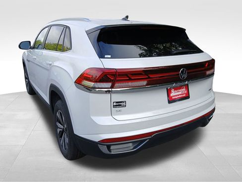 New 2026 Volkswagen Atlas Cross Sport SE AWD/4WD image 3