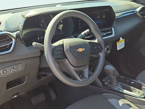 New 2026 Chevrolet TrailBlazer LS w/ LS Convenience Package FWD image 12