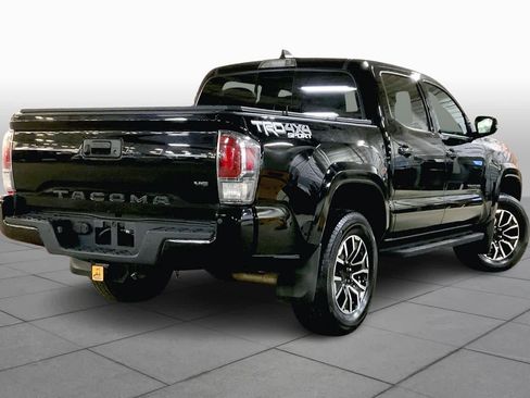 Used 2020 Toyota Tacoma TRD Sport image 12