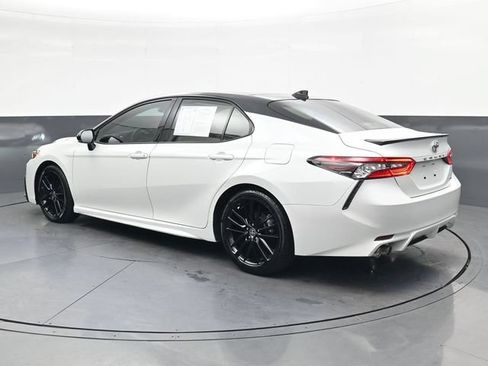 Used 2023 Toyota Camry XSE FWD image 6