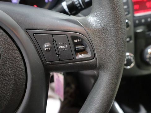 Used 2013 Kia Forte EX w/ Premium Pkg FWD image 30