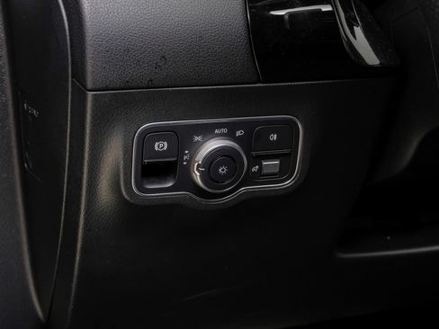 Used 2024 Mercedes-Benz GLA 250 image 30