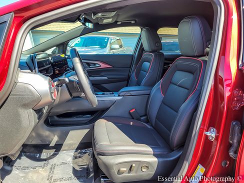 Used 2024 Chevrolet Equinox EV RS FWD image 7