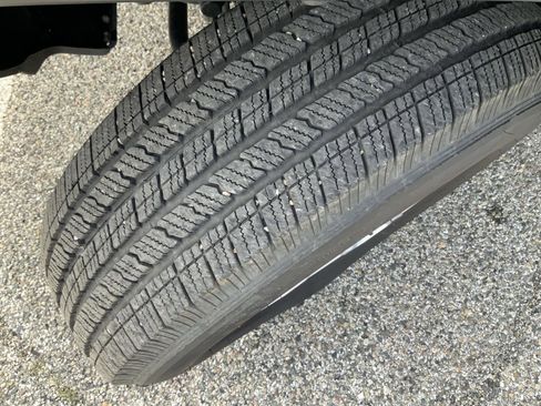Used 2023 Jeep Wrangler Sport AWD/4WD image 19