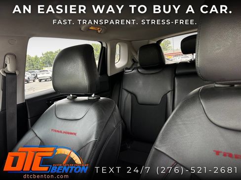 Used 2022 Jeep Compass Trailhawk w/ Trailer Tow Group AWD/4WD image 10