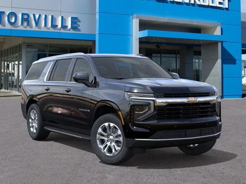 New 2026 Chevrolet Suburban LS image 7