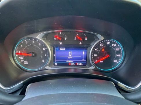 Used 2020 Chevrolet Equinox LT image 8