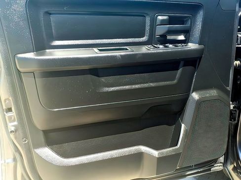 Used 2020 RAM 1500 Tradesman w/ Chrome Plus Package RWD image 20