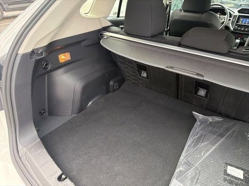 Used 2023 Subaru Impreza Premium image 31