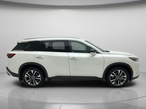 Used 2023 INFINITI QX60 Luxe w/ Cargo Package AWD/4WD image 4