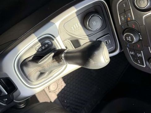 Used 2019 Jeep Compass Latitude w/ Cold Weather Group AWD/4WD image 22