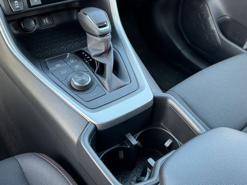 New 2025 Toyota RAV4 SE image 19
