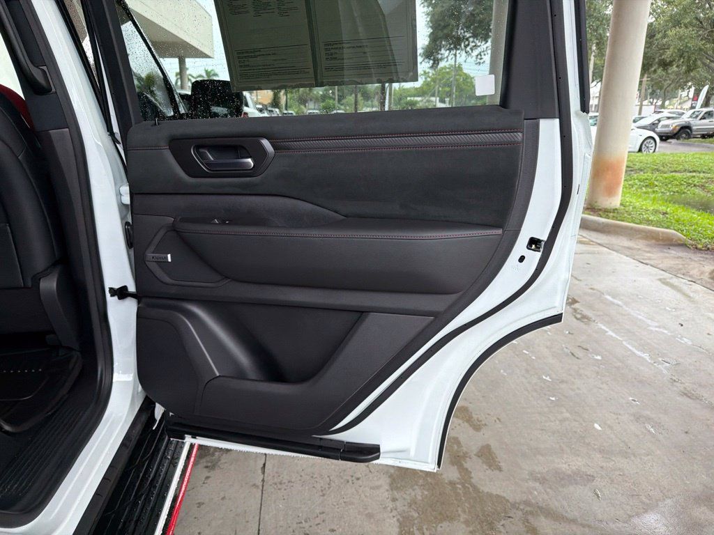 Used 2026 Nissan Armada NISMO AWD/4WD image 43