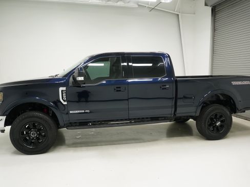 Used 2021 Ford F250 Lariat w/ Tremor Off-Road Package AWD/4WD image 5
