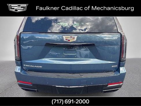 Certified 2025 Cadillac Escalade Sport Platinum AWD/4WD image 6