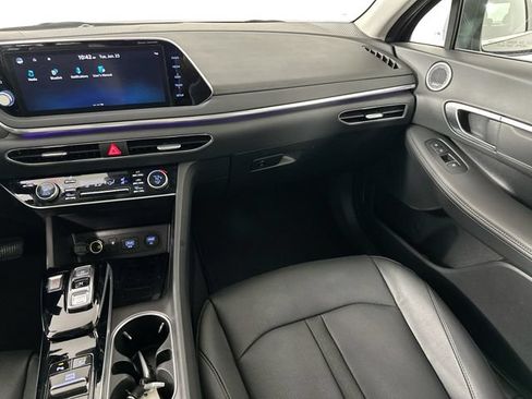 Used 2023 Hyundai Sonata Limited FWD image 25