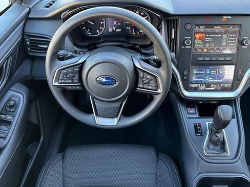Used 2025 Subaru Outback image 14