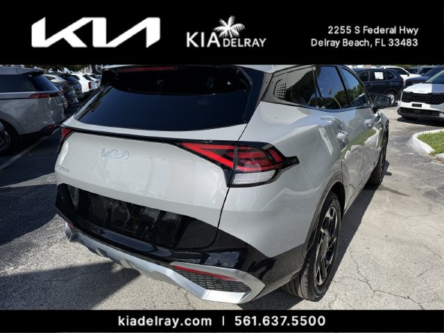 Certified 2025 Kia Sportage SX FWD image 3