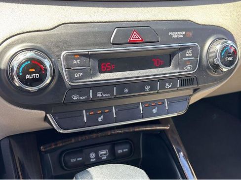 Used 2019 Kia Sorento EX AWD/4WD image 39