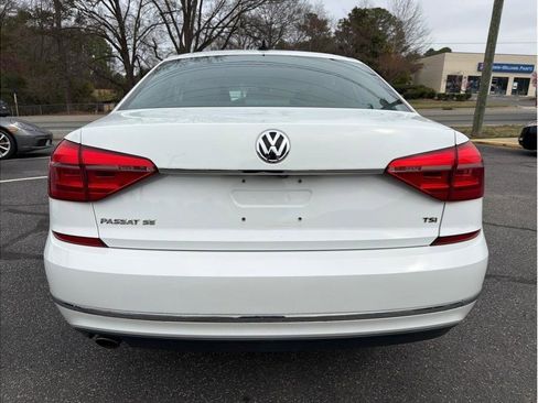 Used 2016 Volkswagen Passat 1.8T SE image 5