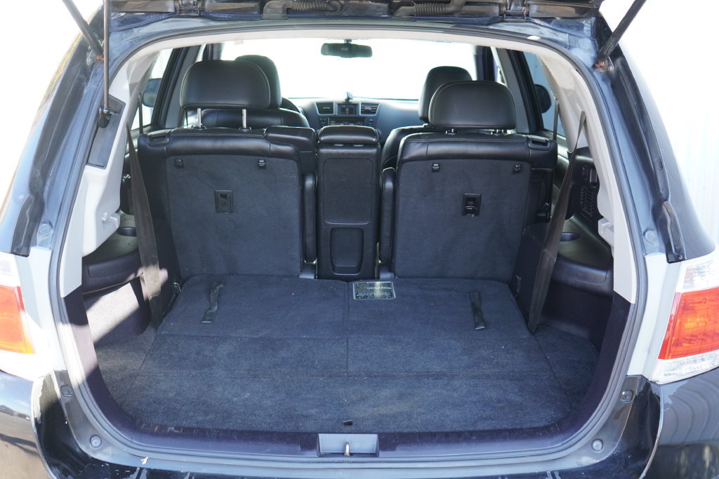 Used 2011 Toyota Highlander Limited AWD/4WD image 9