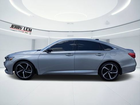 Used 2021 Honda Accord Sport image 6
