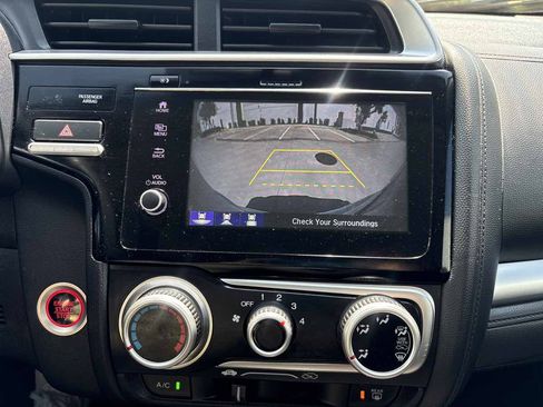 Used 2019 Honda Fit EX image 23
