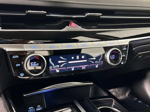 Used 2024 Genesis G80 2.5T image 6