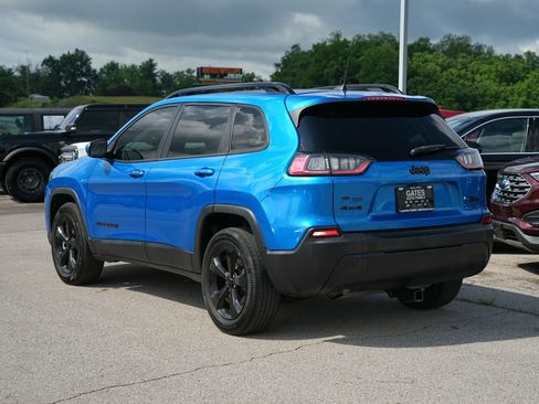 Used 2021 Jeep Cherokee Latitude Plus AWD/4WD image 7