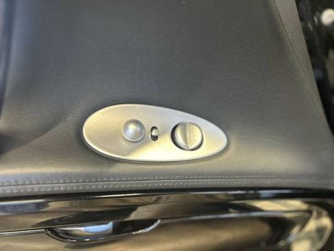 Used 2002 BMW Z8 image 27