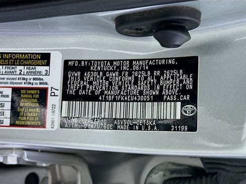 Used 2014 Toyota Camry SE FWD image 34