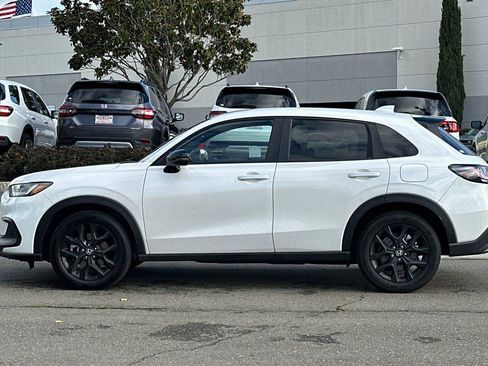 Used 2025 Honda HR-V Sport image 7