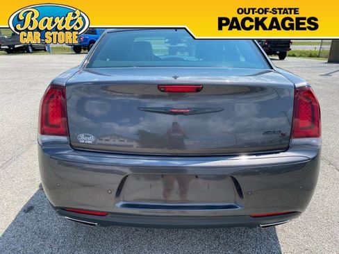 Used 2021 Chrysler 300 S RWD image 5