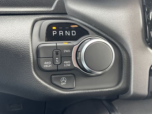 New 2026 RAM 1500 Express AWD/4WD image 22