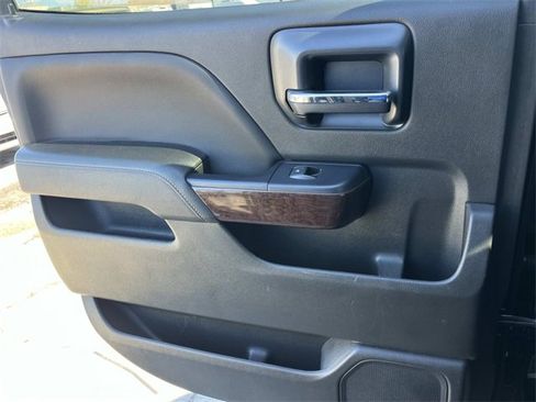 Used 2018 GMC Sierra 1500 SLT image 19