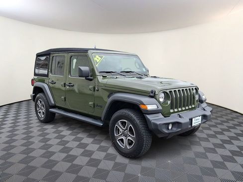 Used 2022 Jeep Wrangler Unlimited Sport AWD/4WD image 1