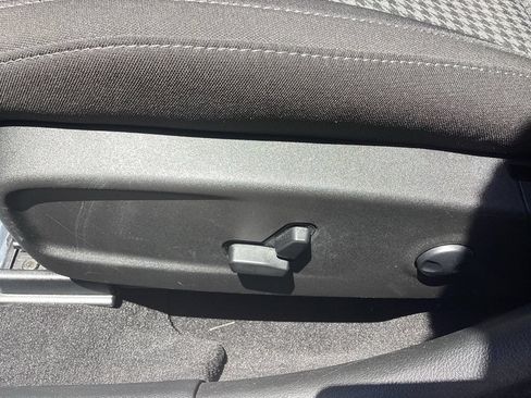 Used 2023 Dodge Charger SXT AWD/4WD image 8
