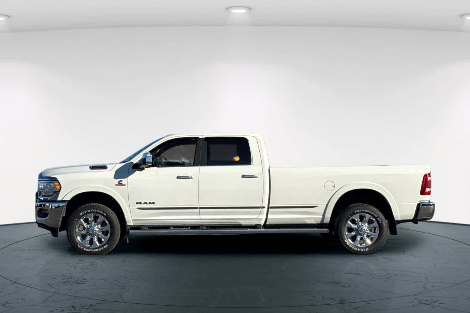 Used 2020 RAM 3500 Limited AWD/4WD image 9