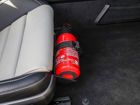 Used 2023 Porsche 911 Turbo S image 30