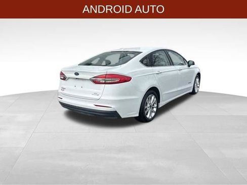 Used 2019 Ford Fusion SE image 7