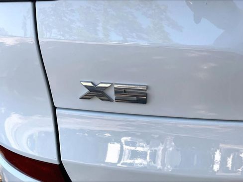 Certified 2024 BMW X5 M60i AWD/4WD image 31