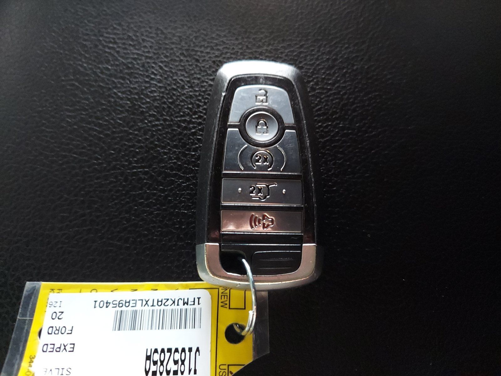 Used 2020 Ford Expedition Max Limited w/ Equipment Group 301A AWD/4WD image 32