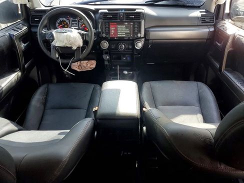 Used 2024 Toyota 4Runner TRD Off-Road Premium w/ Off Road Premium Plus Package AWD/4WD image 8