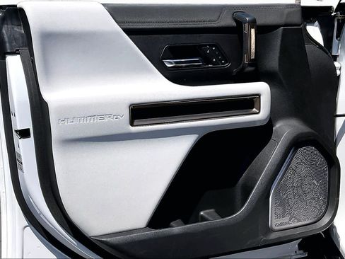 Used 2022 GMC Hummer EV Edition 1 w/ LPO, Illumination Package AWD/4WD image 20