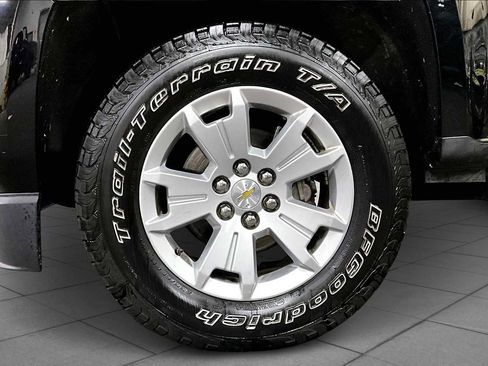 Used 2016 Chevrolet Colorado LT w/ LT Convenience Package image 11