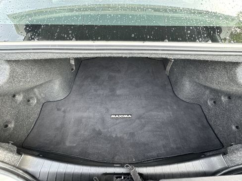 Used 2023 Nissan Maxima SR w/ Sport Mat Group FWD image 25